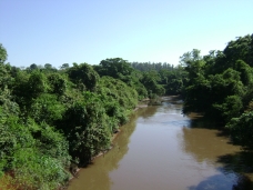 Rio Meia Ponte